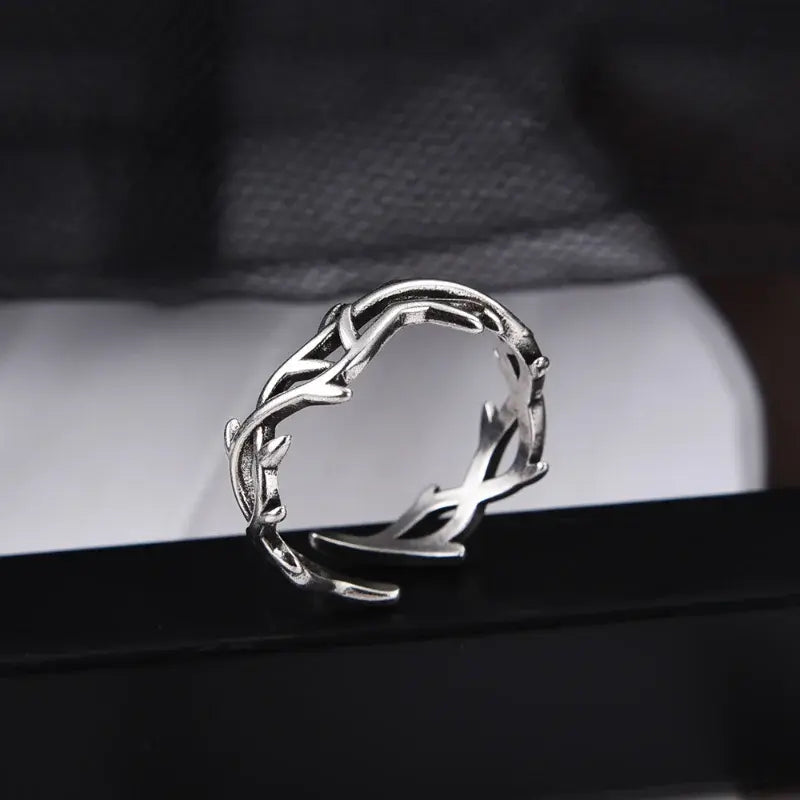 Thorns Couple Rings