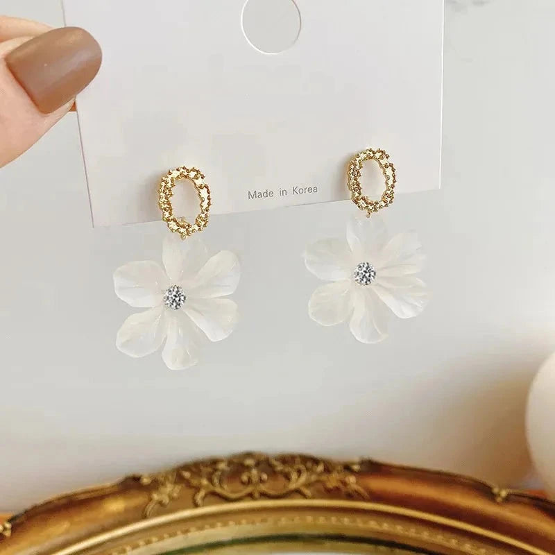 Translucent Flower Earring