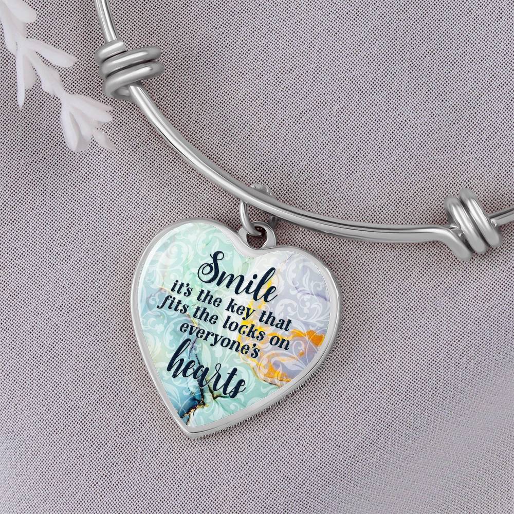 Luxury Heart Bangle - Smile